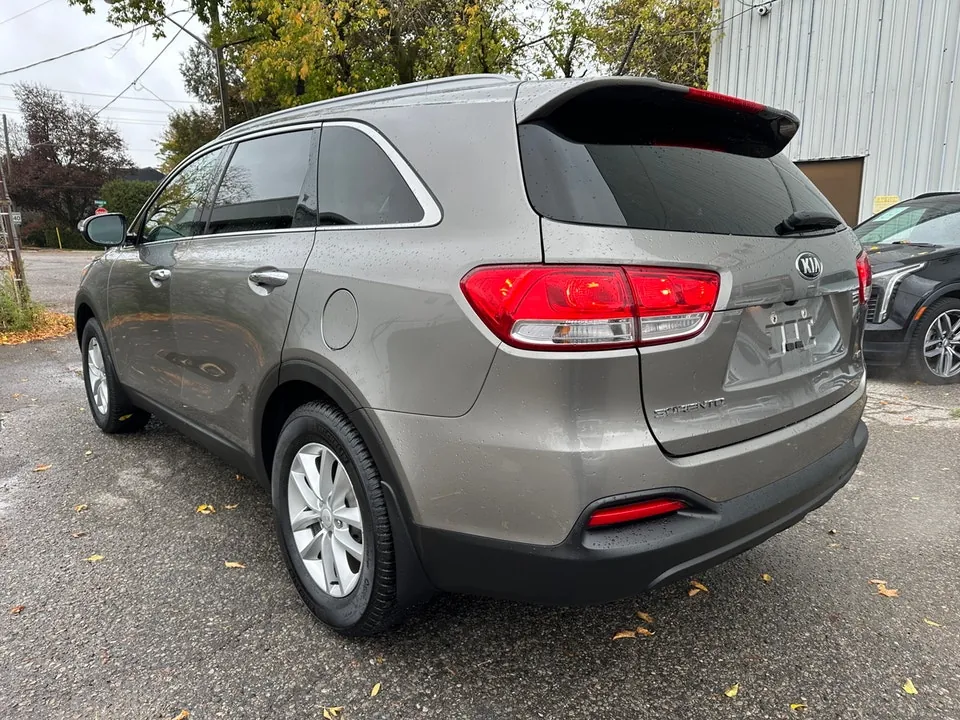 Kia Sorento 2018 photo 3