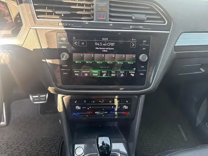 Volkswagen Tiguan 2024 photo 5