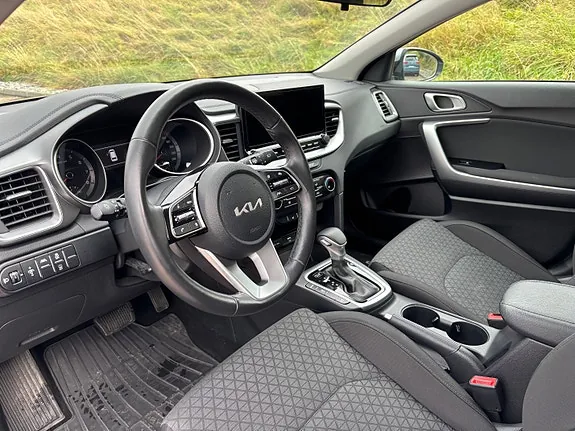 Kia Ceed 2025 photo 4