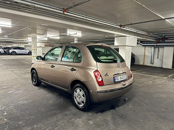 Nissan Micra 2006 photo 3