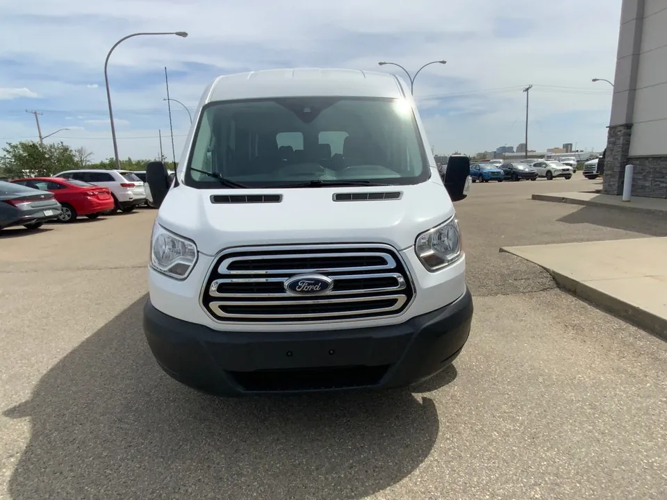 Ford Transit 2019 photo 2