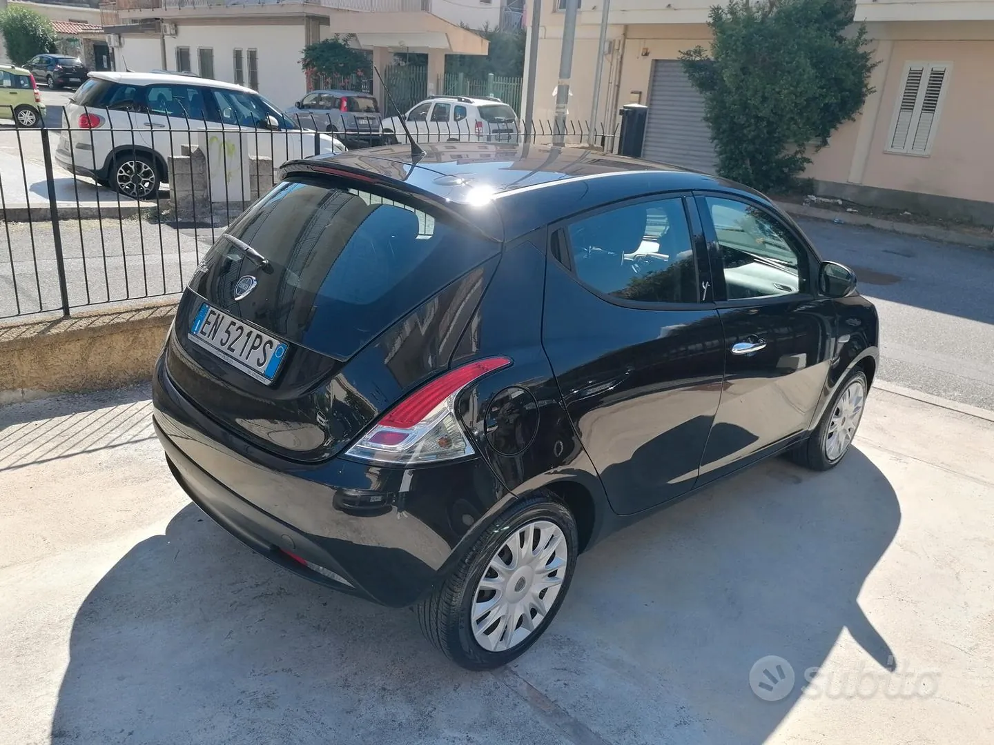 Lancia Ypsilon 2012 photo 3