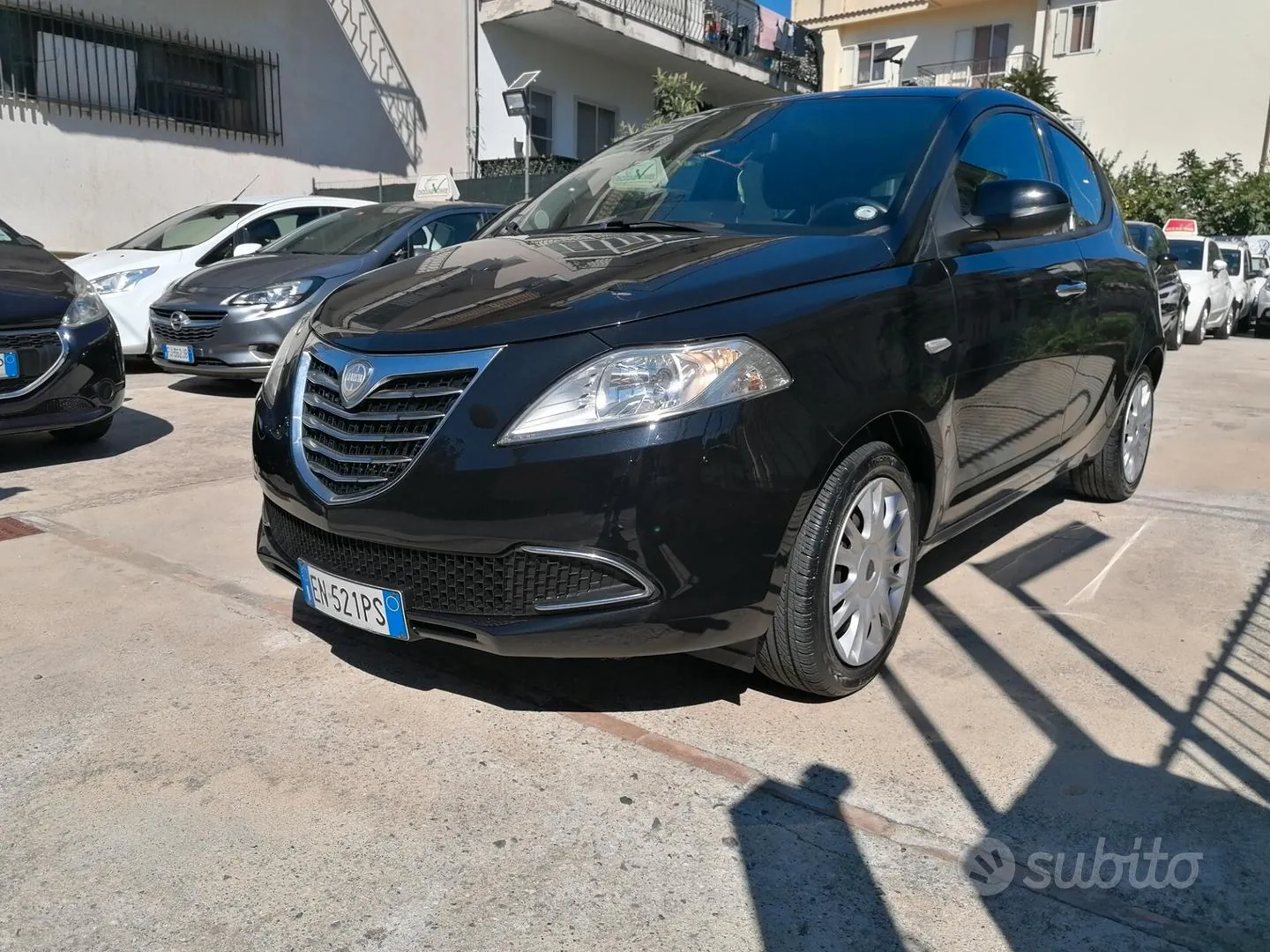 Lancia Ypsilon 2012 photo 2