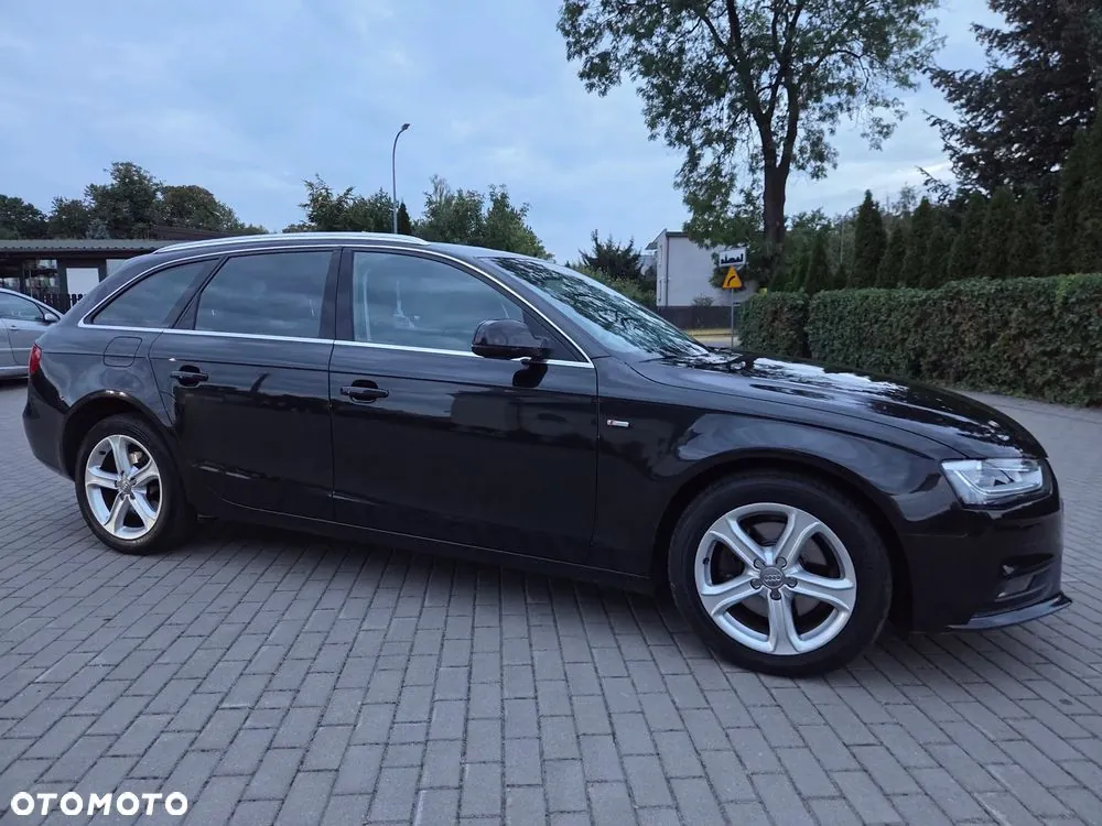 Audi A4 Avant 2013 photo 4