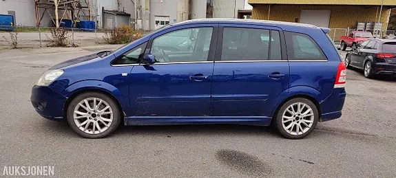 Opel Zafira 2010 photo 4