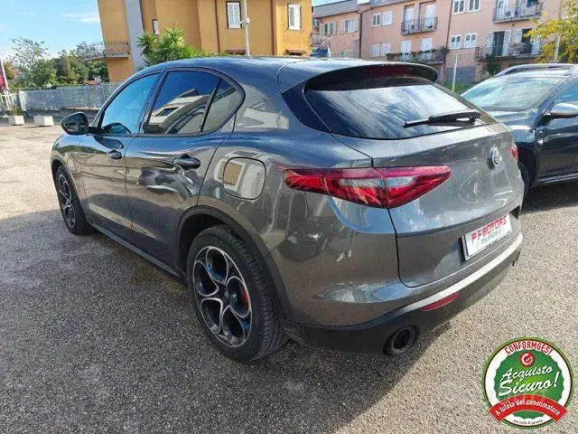 Alfa Romeo Stelvio 2022 photo 5