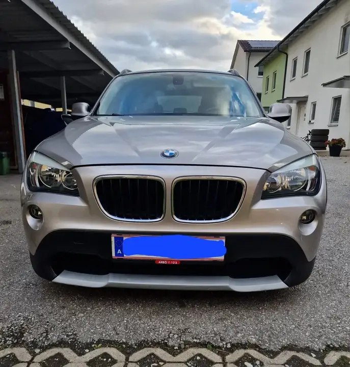 BMW X1 2010 photo 2