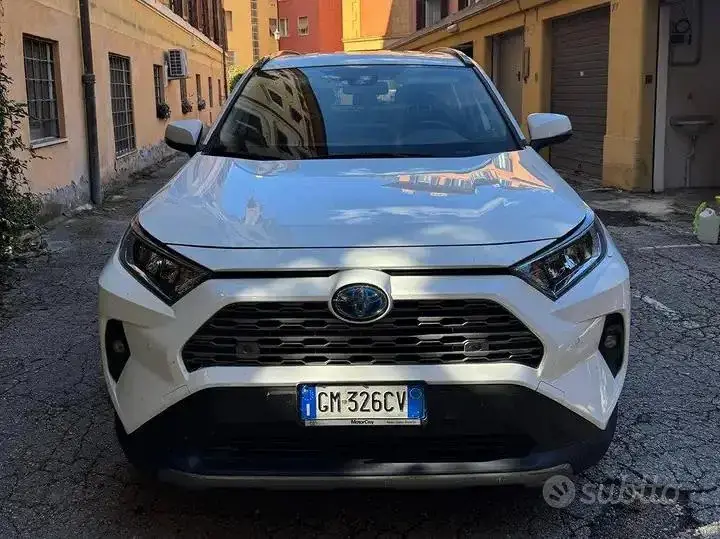 Toyota Rav4 2022 photo 4