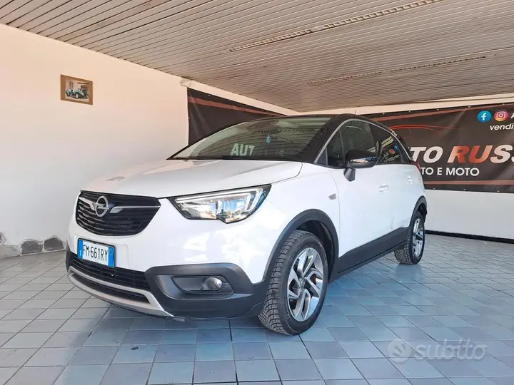 Opel Crossland X 2018 photo 2
