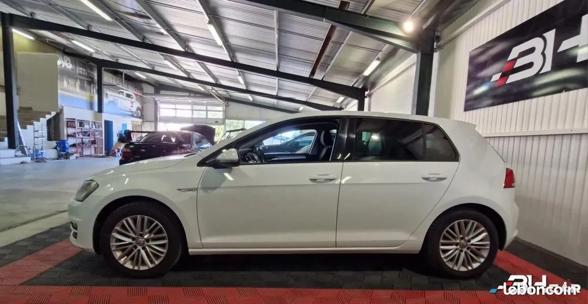 Volkswagen Golf 2014 photo 3