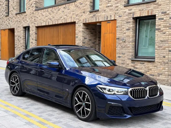 BMW 5 Series 2022 photo 5