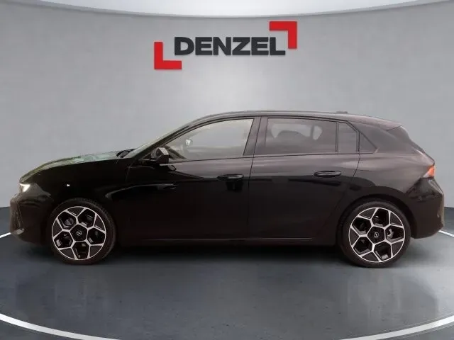 Opel Astra 2025 photo 2