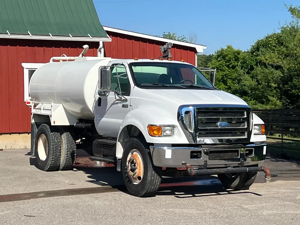 Ford F-750