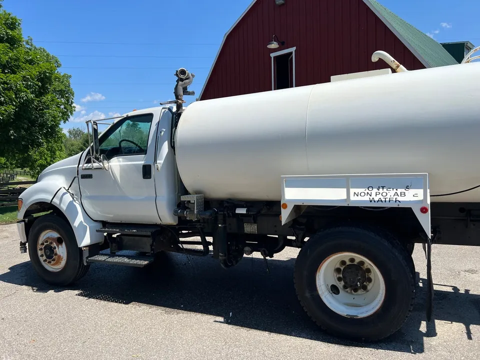 Ford F-750 2007 photo 3