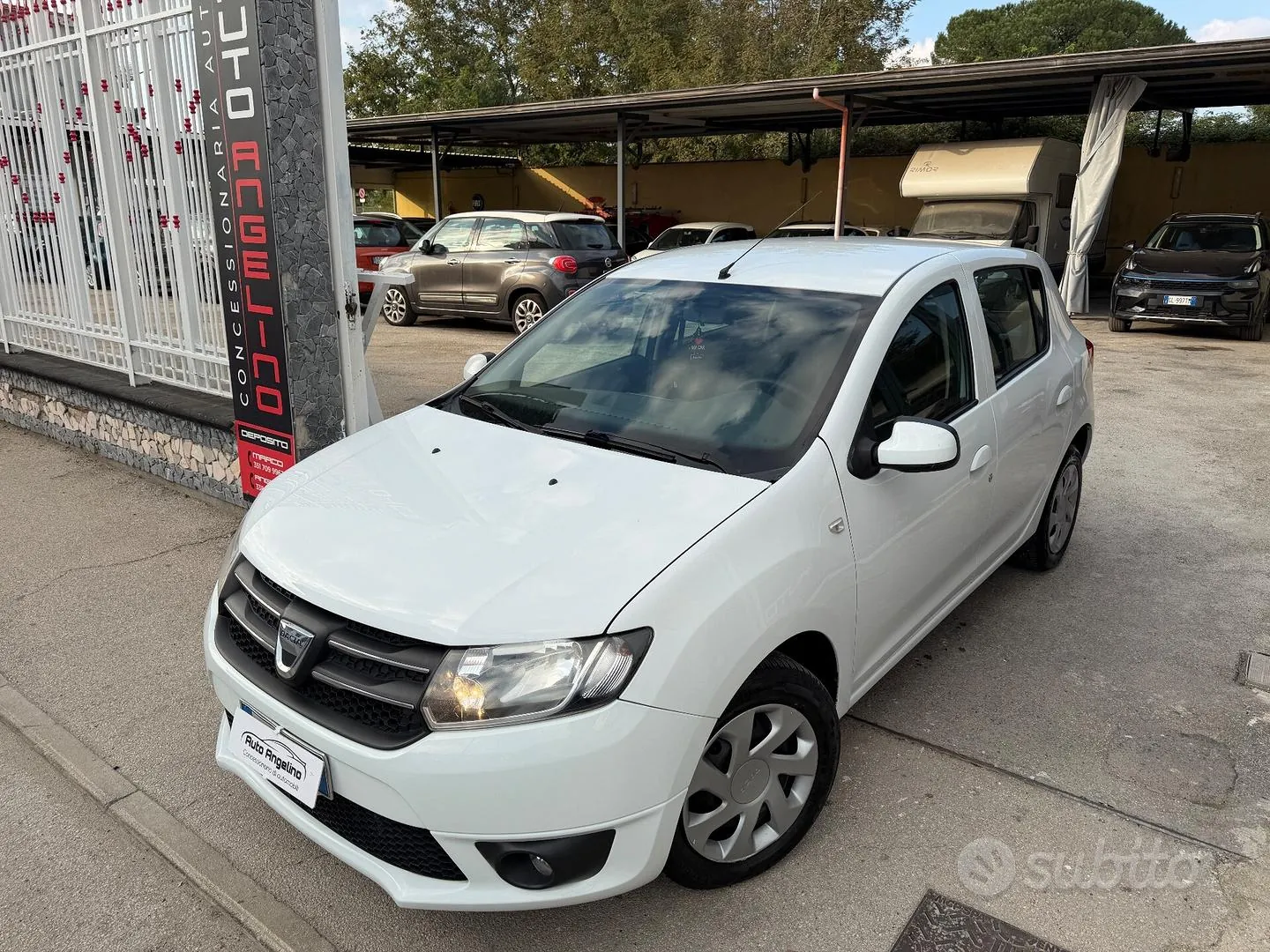 Dacia Sandero 2014 photo 2