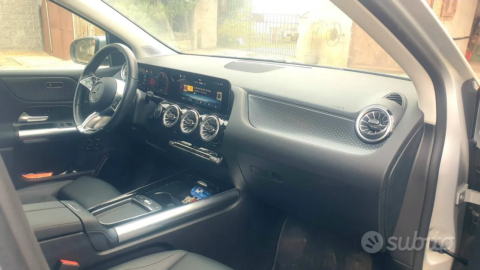 Mercedes-Benz B-Class 2024 photo 5
