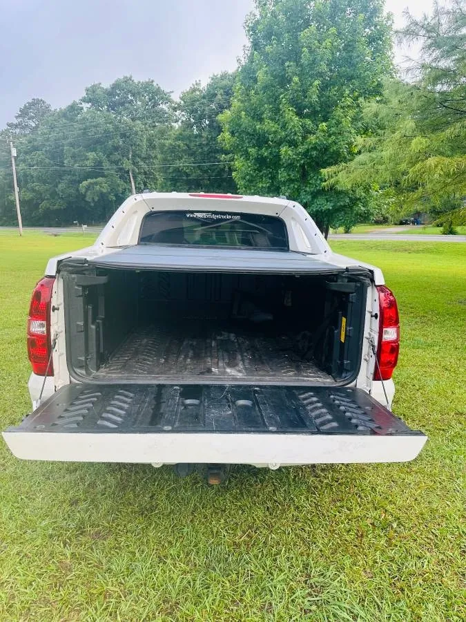 Chevrolet Avalanche 2008 photo 4