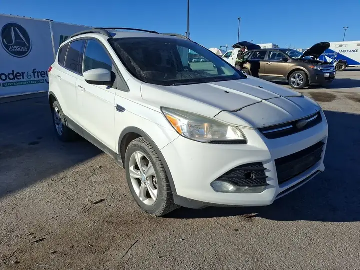 Ford Escape 2013 photo 3