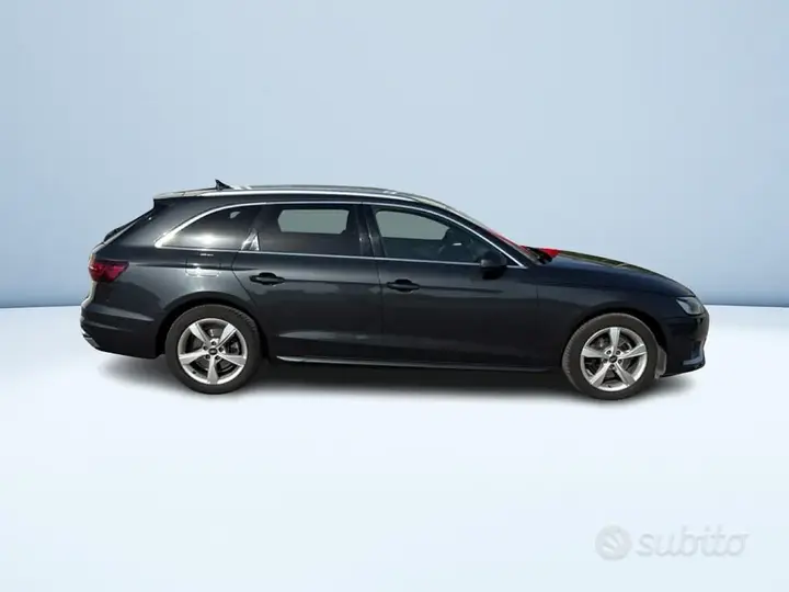 Audi A4 2022 photo 3