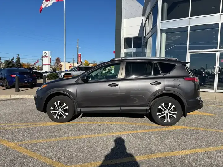 Toyota Rav4 2016 photo 4