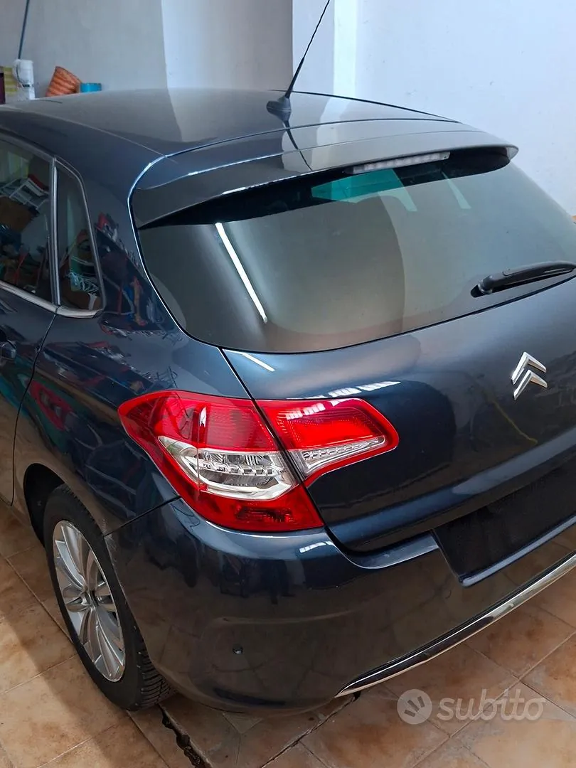 Citroen C4 2013 photo 3