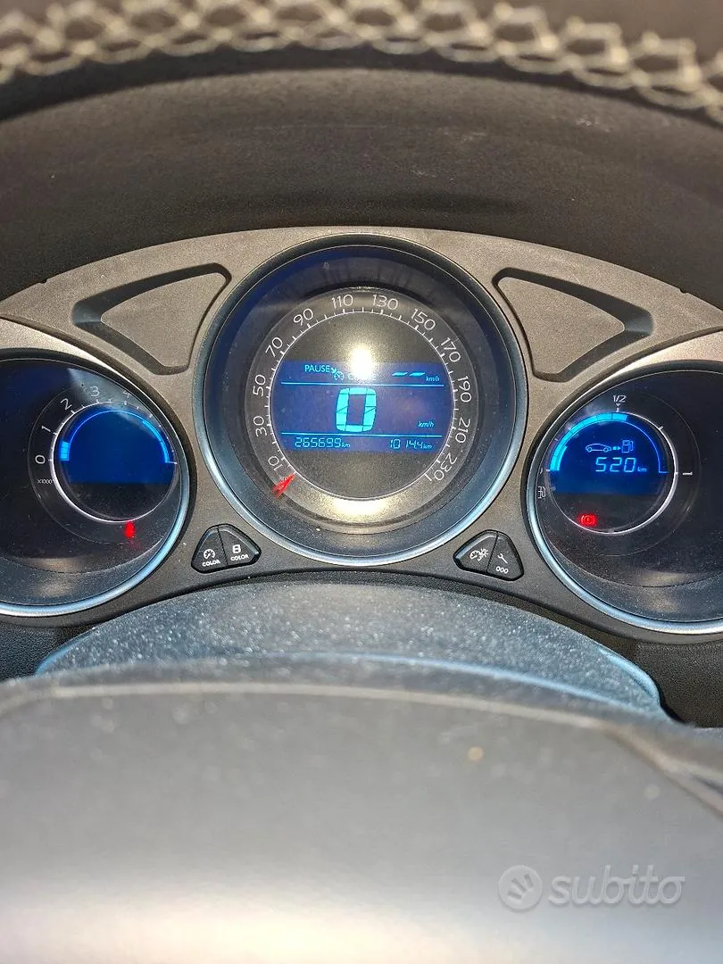 Citroen C4 2013 photo 5