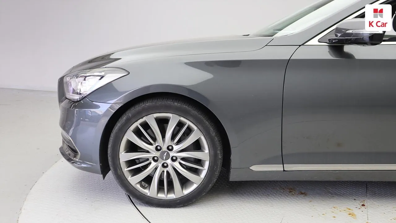 Genesis G80 2019 photo 3