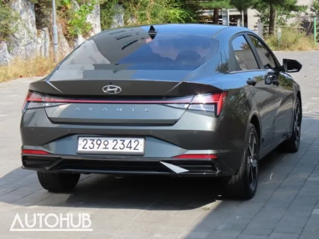 Hyundai Avante 2022 photo 3
