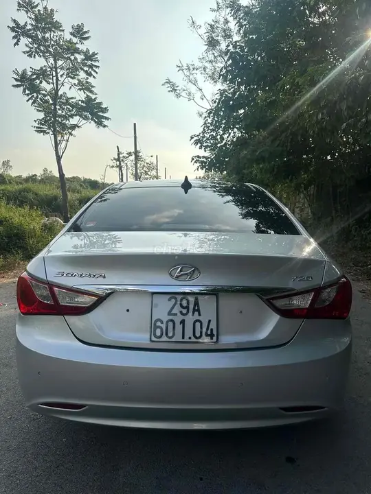 Hyundai Sonata 2009 photo 2