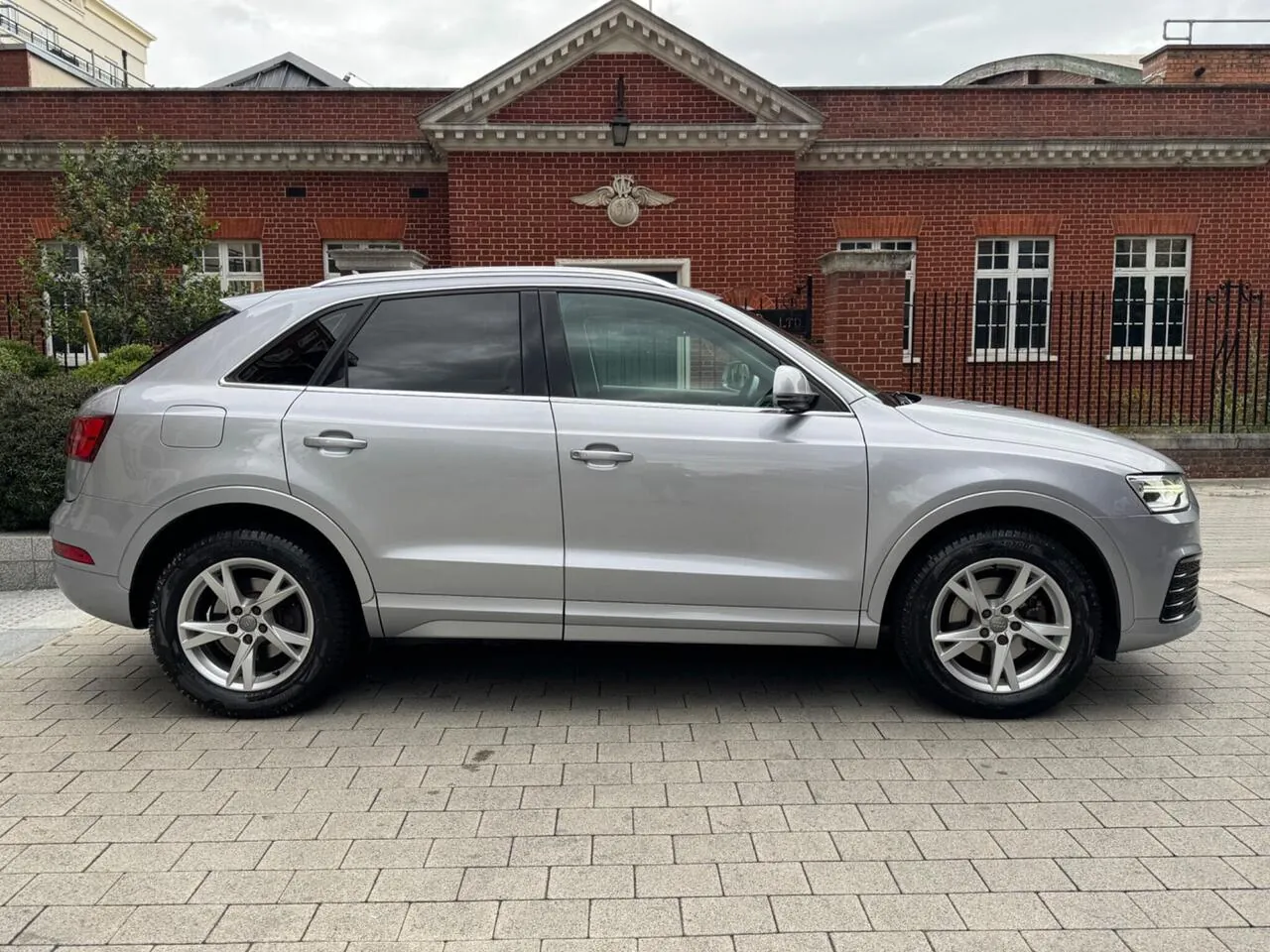 Audi Q3 2017 photo 4