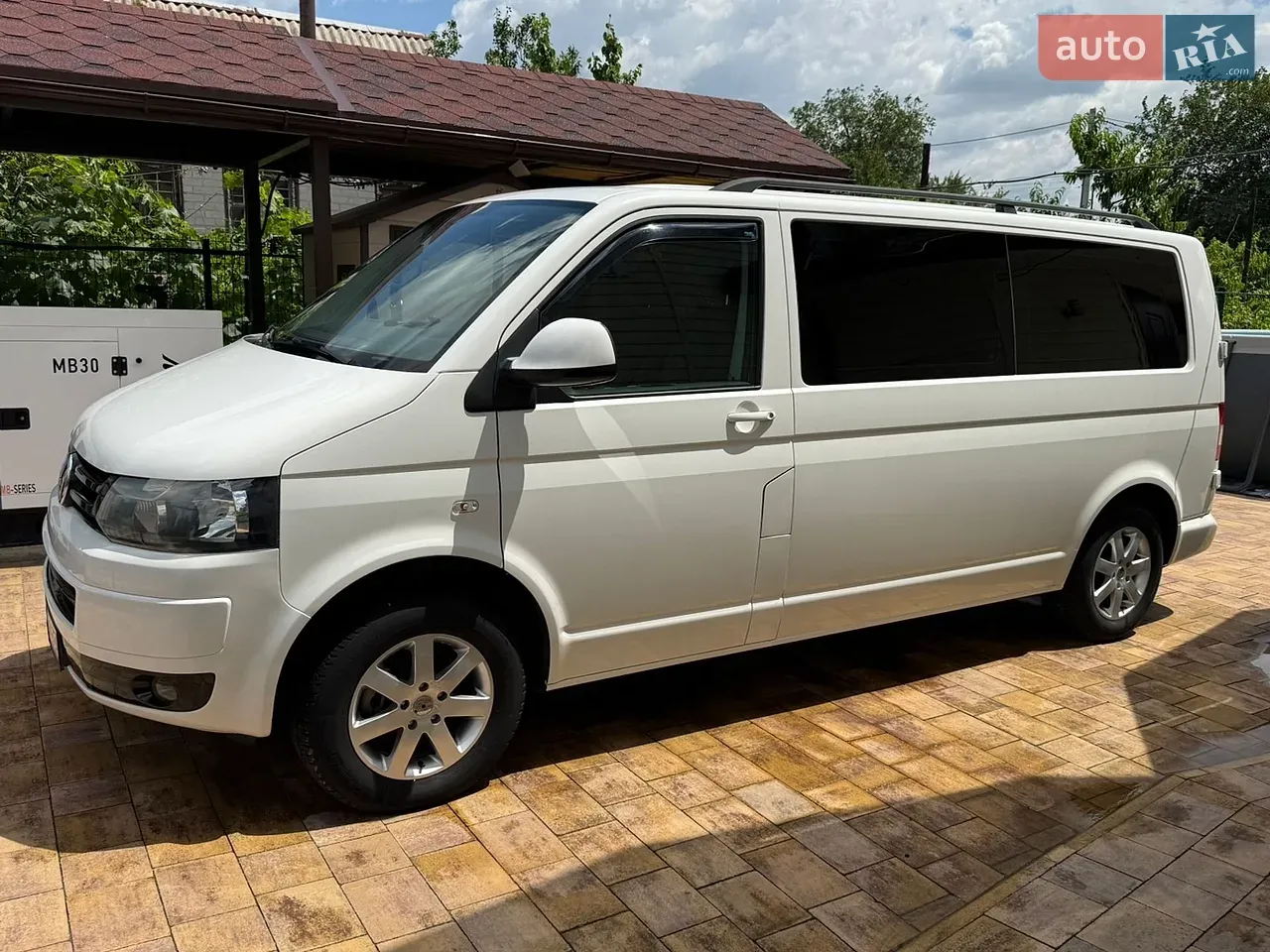 Volkswagen Transporter 2015 photo 2