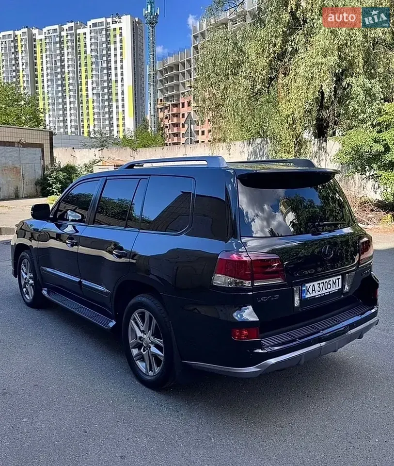 Lexus Lx 2012 photo 3
