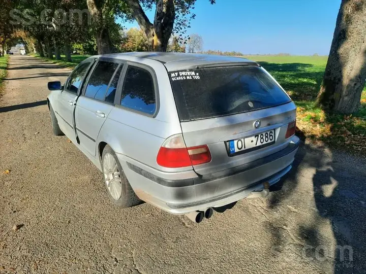 BMW 320 2001 photo 3
