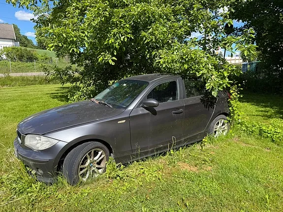 BMW 116I 2005 photo 2