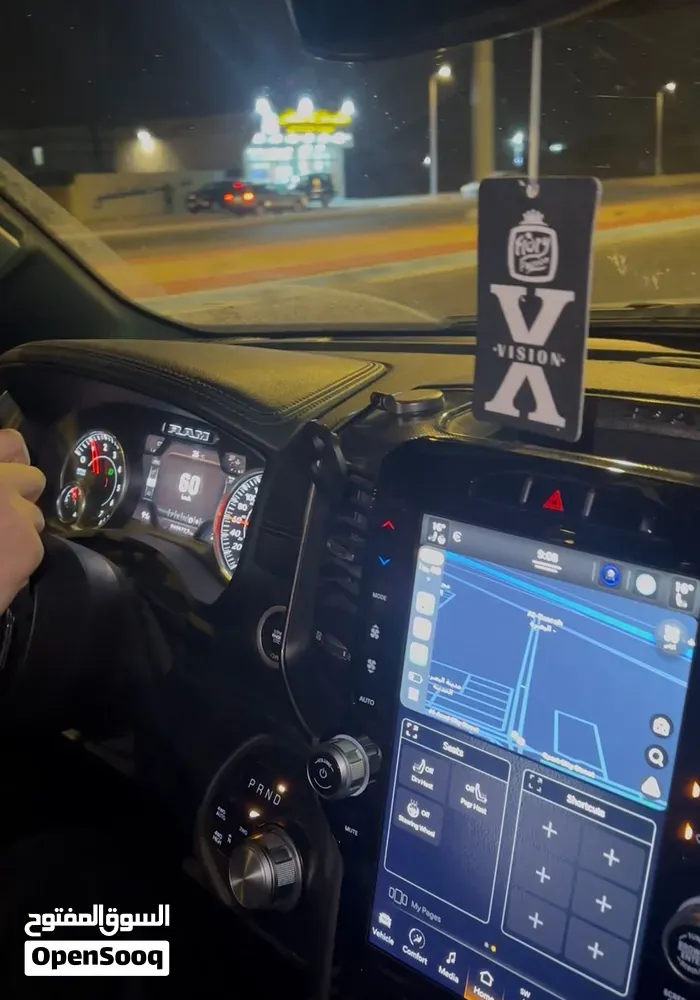 Dodge Ram 2022 photo 2