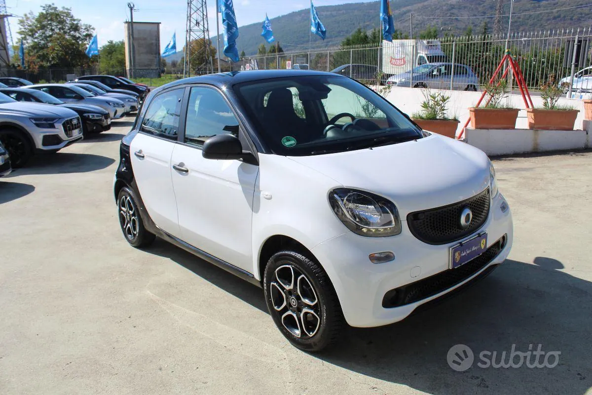 Smart Forfour 2015 photo 3