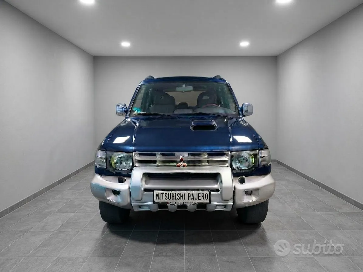 Mitsubishi Pajero 1998 photo 4