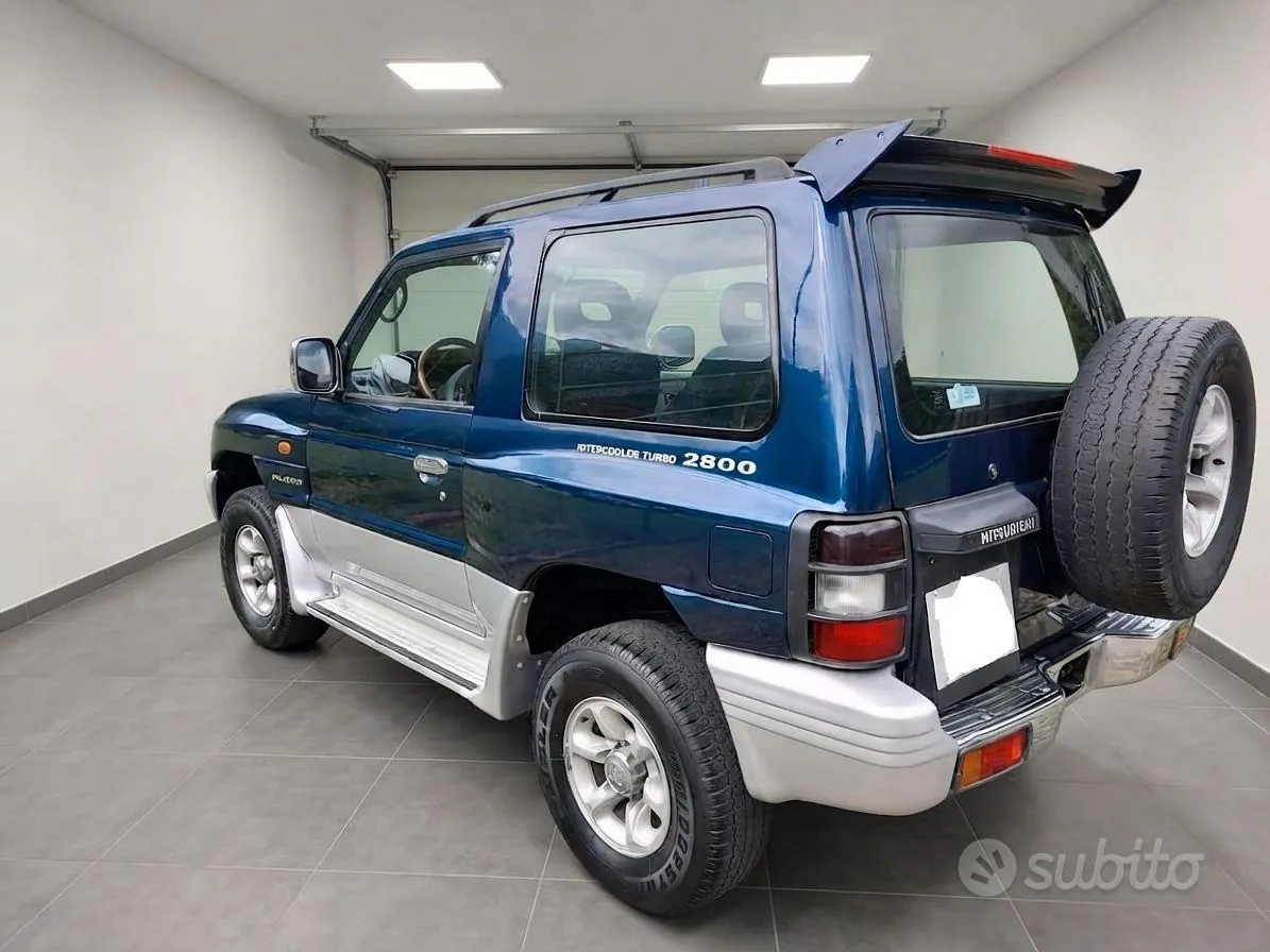 Mitsubishi Pajero 1998 photo 2