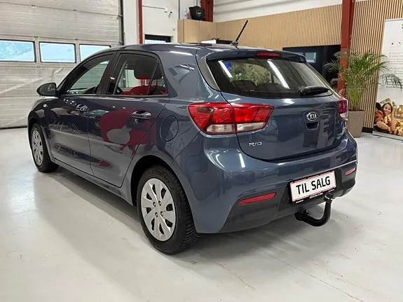 Kia Rio 2017 photo 5
