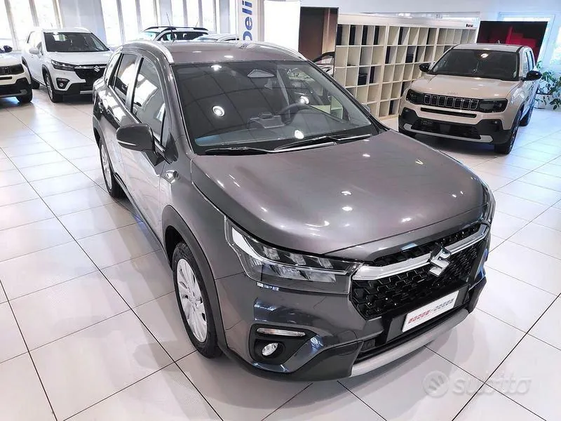 Suzuki S-Cross