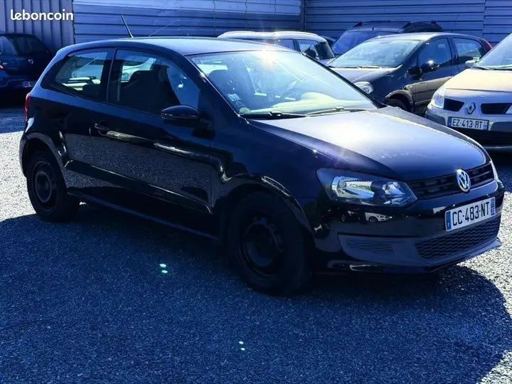 Volkswagen Polo 2012 photo 2