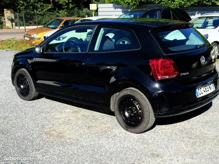 Volkswagen Polo 2012 photo 4