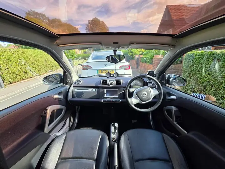 Smart Fortwo 2014 photo 2
