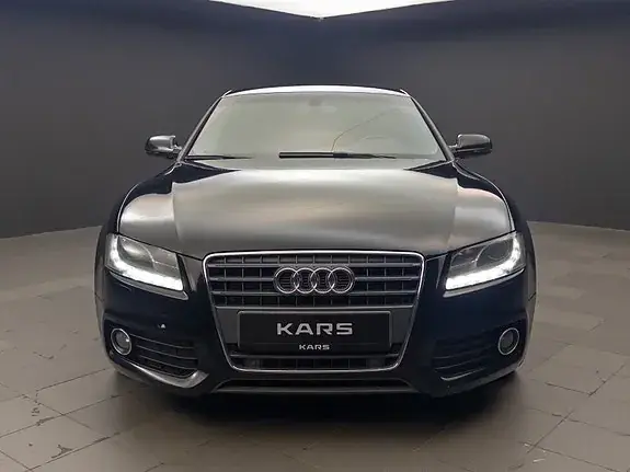Audi A5 2011 photo 4