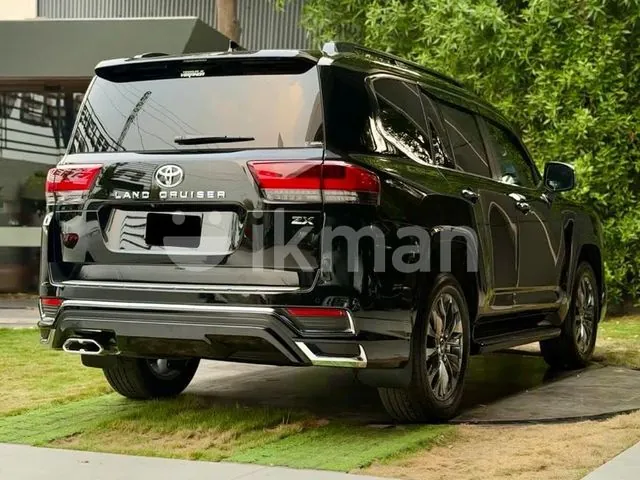 Toyota Land Cruiser 2026 photo 3