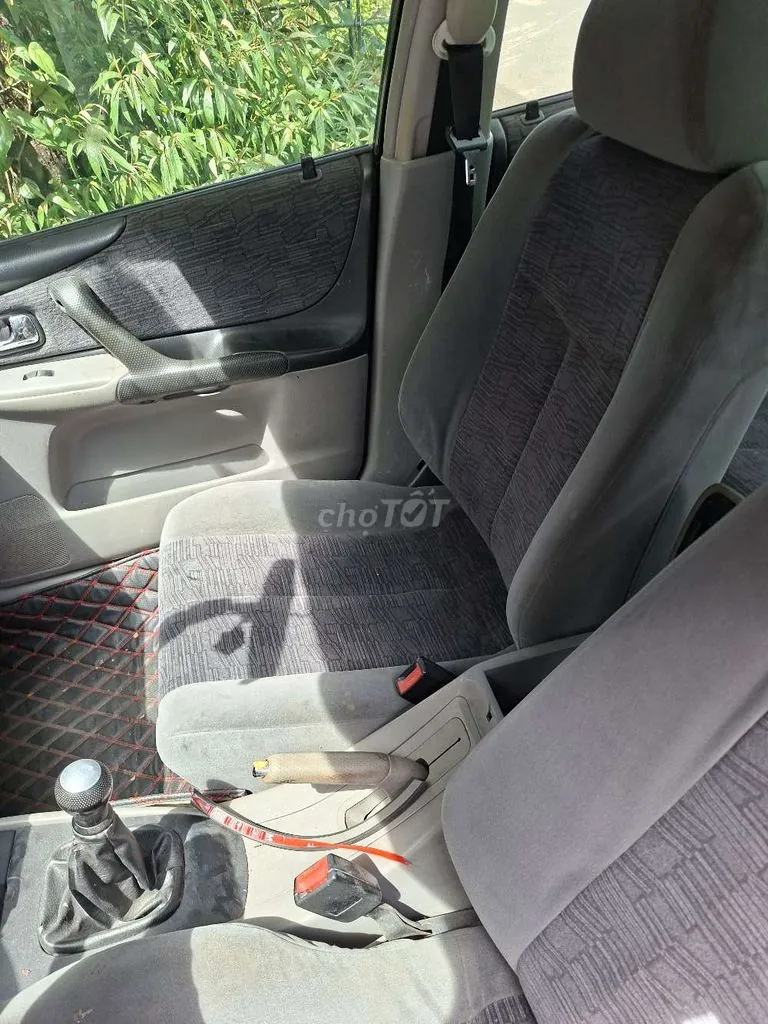 Ford Laser 2002 photo 4