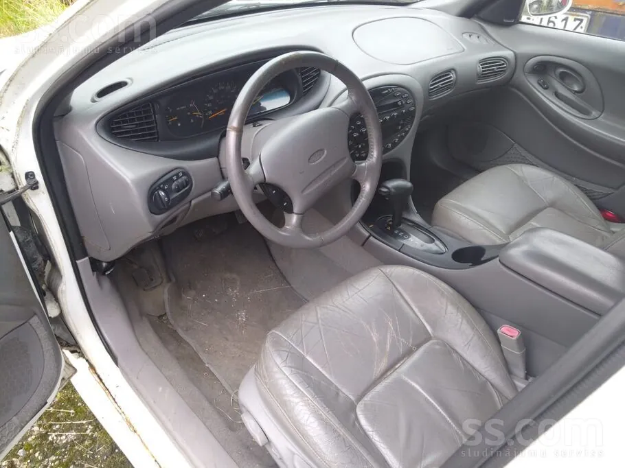 Ford Taurus 1998 photo 3