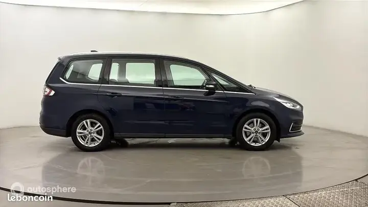 Ford Galaxy 2023 photo 4