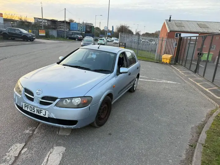 Nissan Almera 2005 photo 5