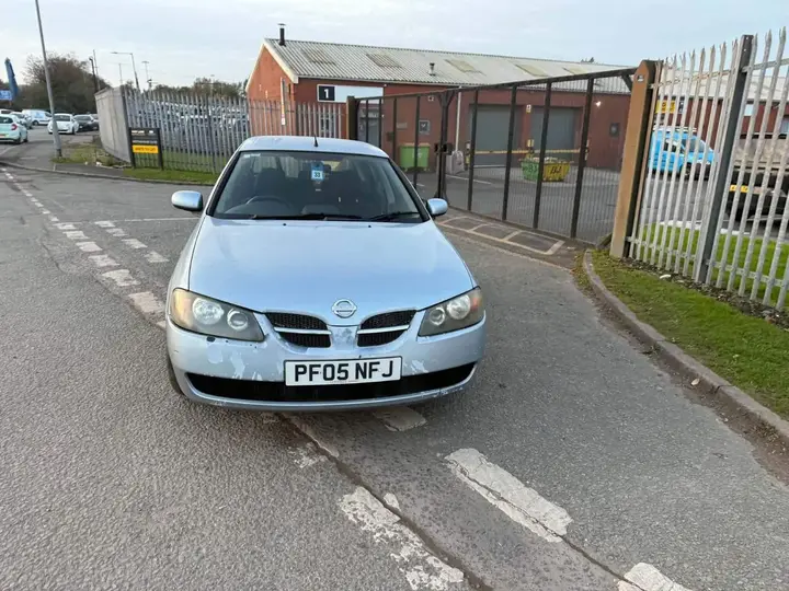 Nissan Almera 2005 photo 3